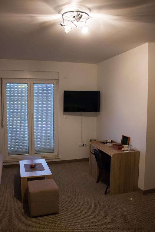 Motel Aura Mostar Chambre photo